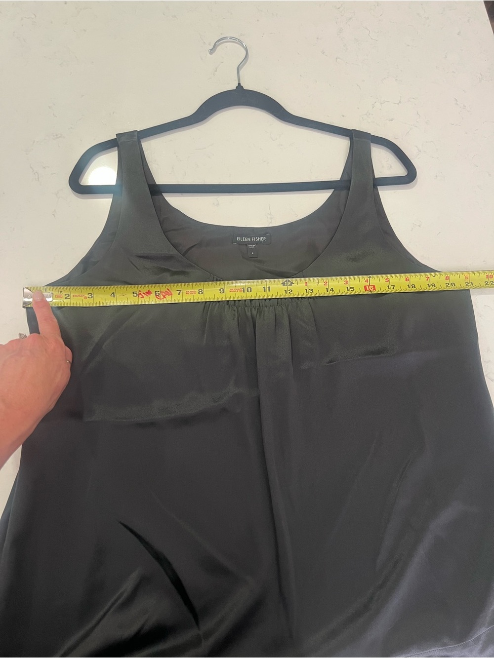 Eileen Fisher 100% Silk Shell - Sz L - Picture 6 of 6